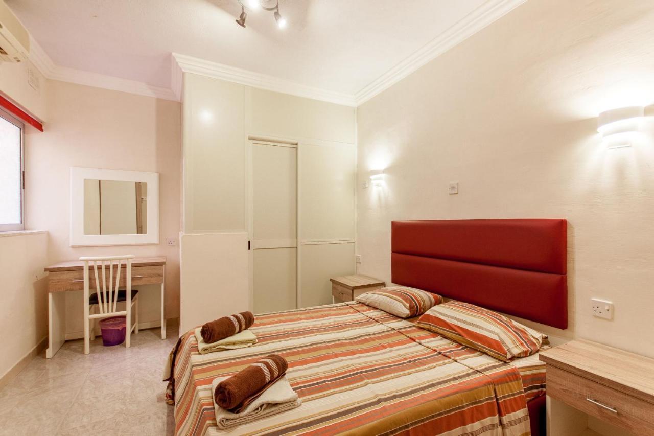 Pool And Sea Merill Apartments - Happy Rentals Mellieħa Εξωτερικό φωτογραφία