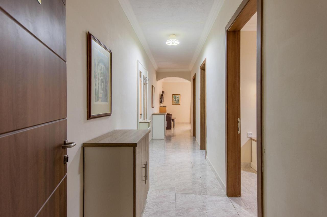 Pool And Sea Merill Apartments - Happy Rentals Mellieħa Εξωτερικό φωτογραφία