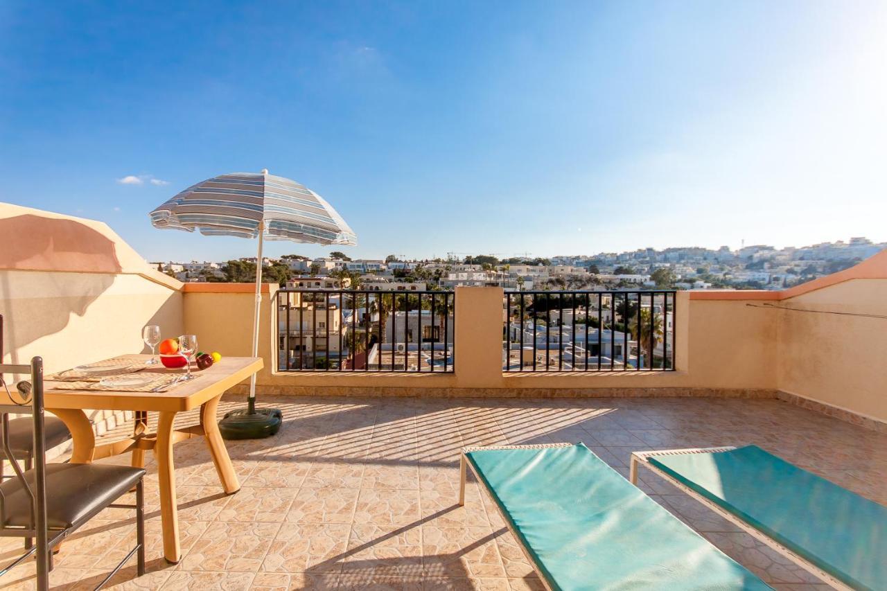 Pool And Sea Merill Apartments - Happy Rentals Mellieħa Εξωτερικό φωτογραφία